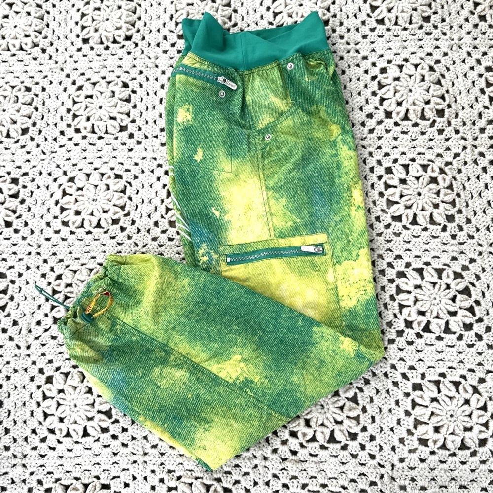 Zumba Pants Joggers Green Cargo Parachute Adjustable Ankle Strap XS - Picture 2 of 15